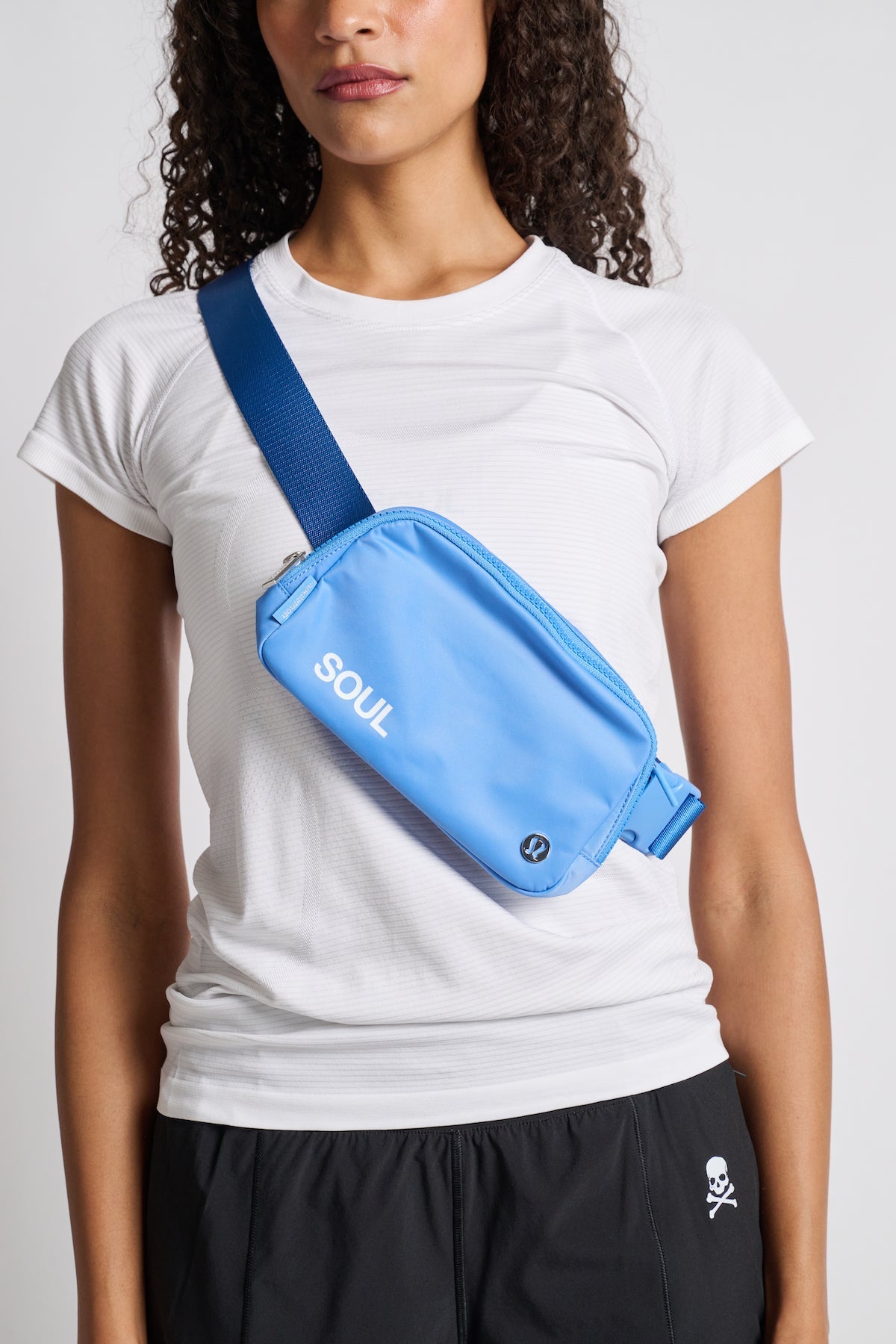 Lululemon | Everywhere Belt Bag | Pool Party