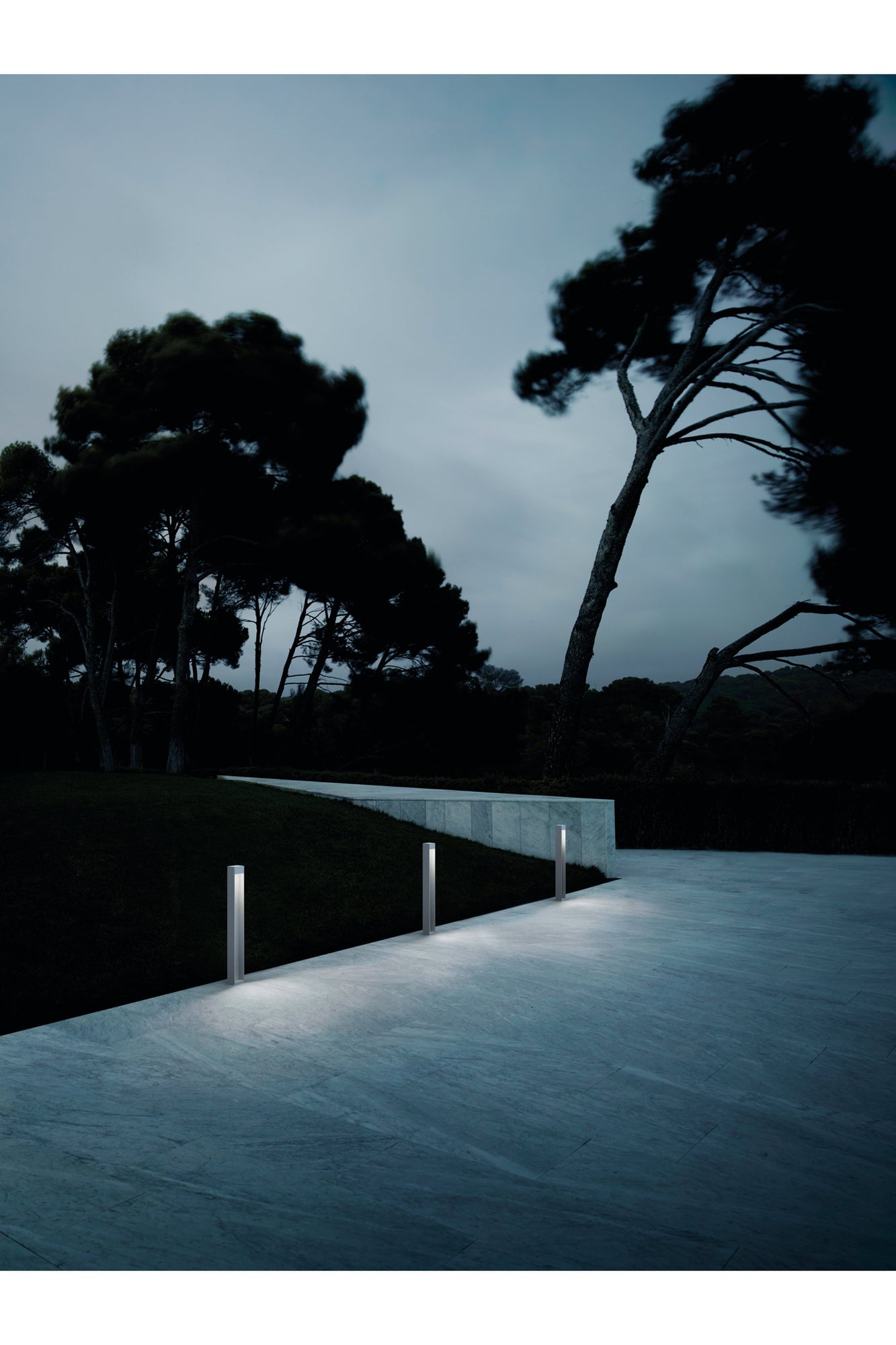 Klein Pro Outdoor Bollard H35.4" 3000K | Grey