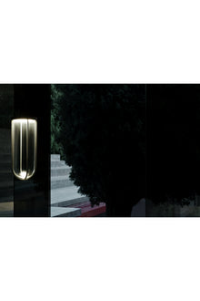 In Vitro Outdoor Bollard H33.5
