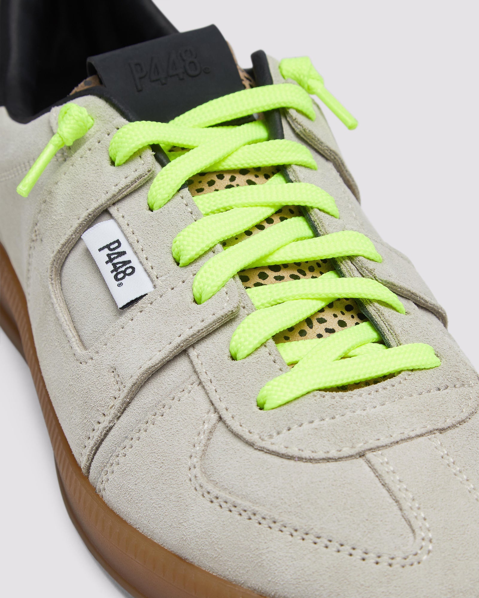 Women | Monza Trek Sneaker | Taupe