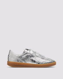 Women | Capri Stellar Sneaker | Silver