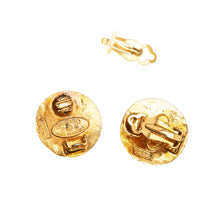 Chanel | Pre-Owned Gold Plated CC Round Clip On Earrings - III | Gold