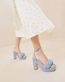 Color: Blue