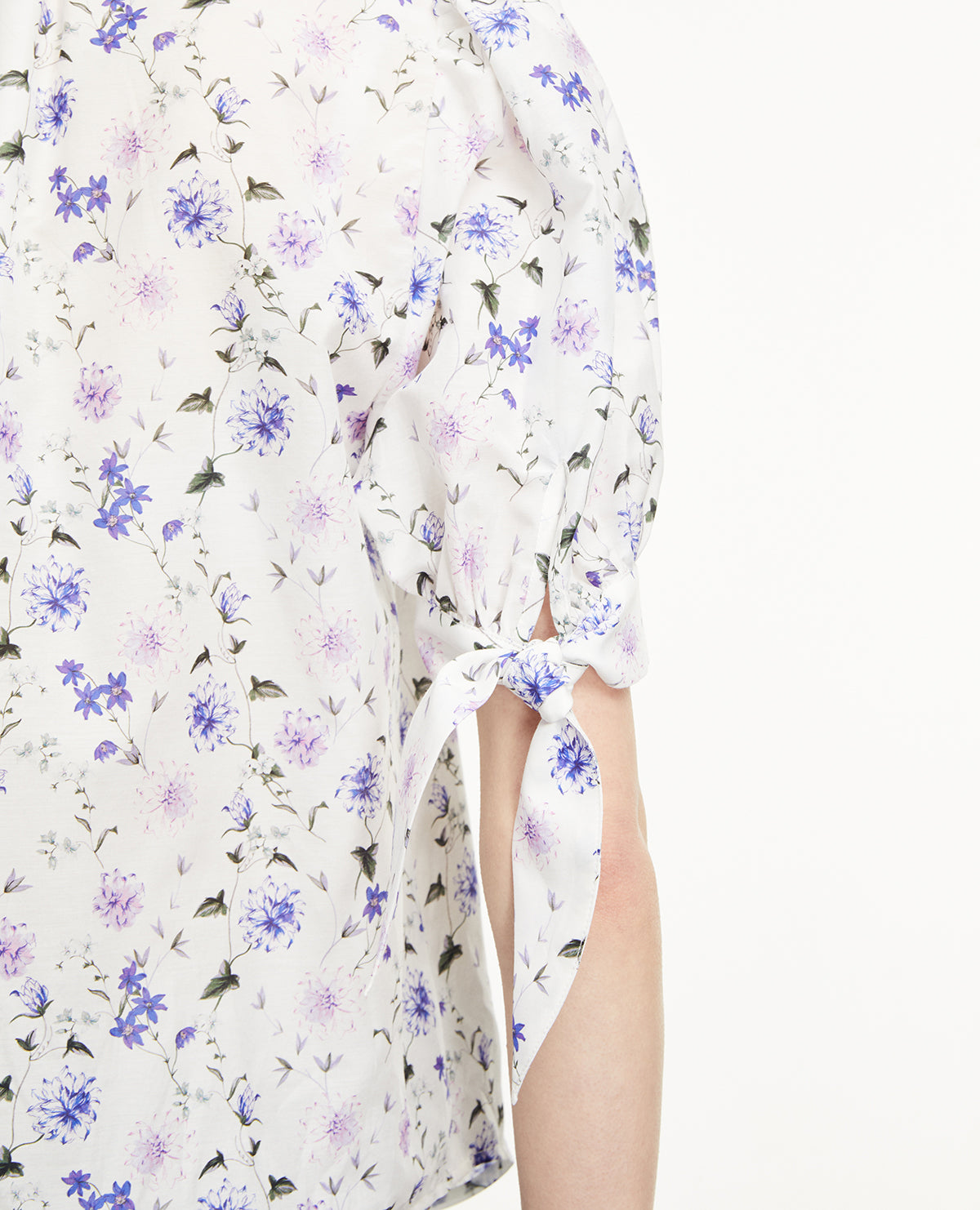 Fitted Printed Shirt With Bow Detail | Women | Ecru x Lavender