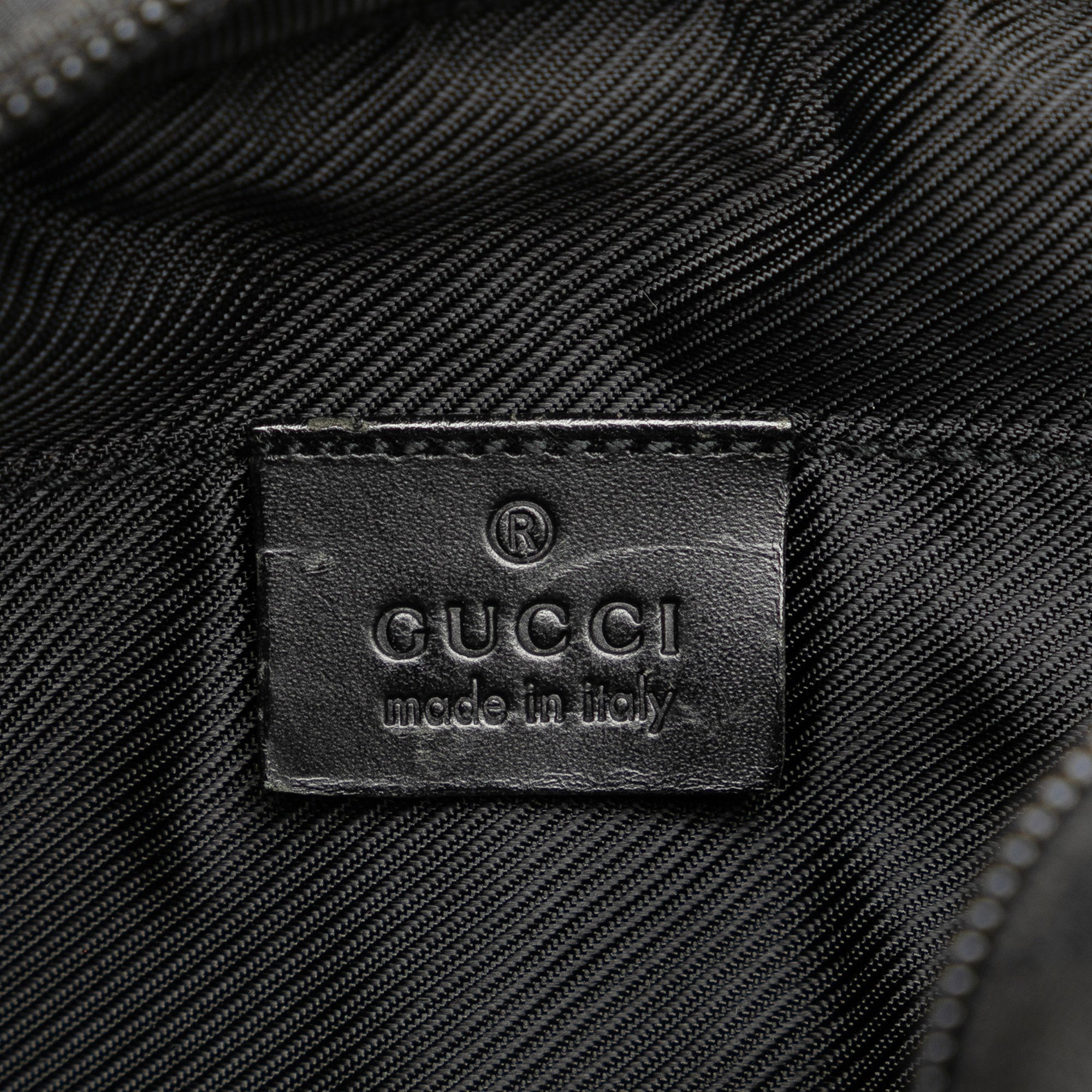 Gucci | Pre-Owned GG Canvas Jackie Crossbody | Black