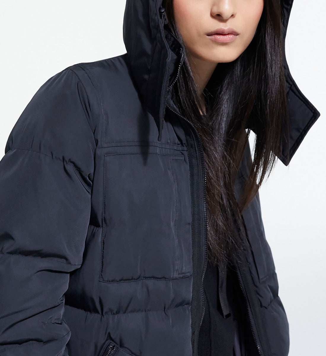 Long Down Jacket With Straps And Logo | Women | Black