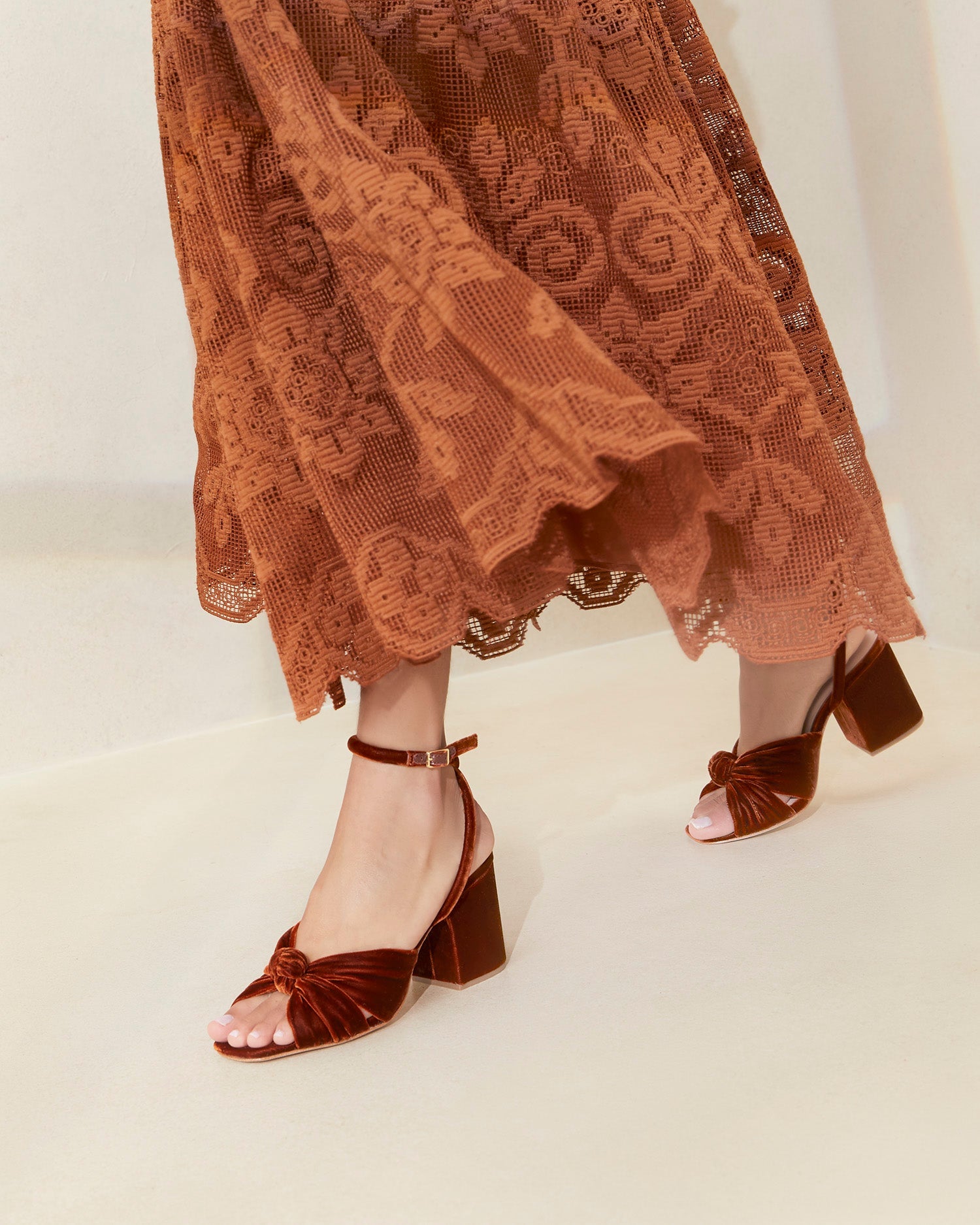 Color: Sienna