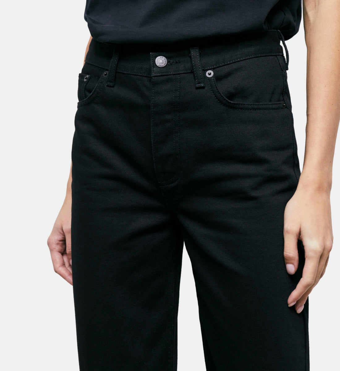 Straight-Cut Jeans | Women | Black