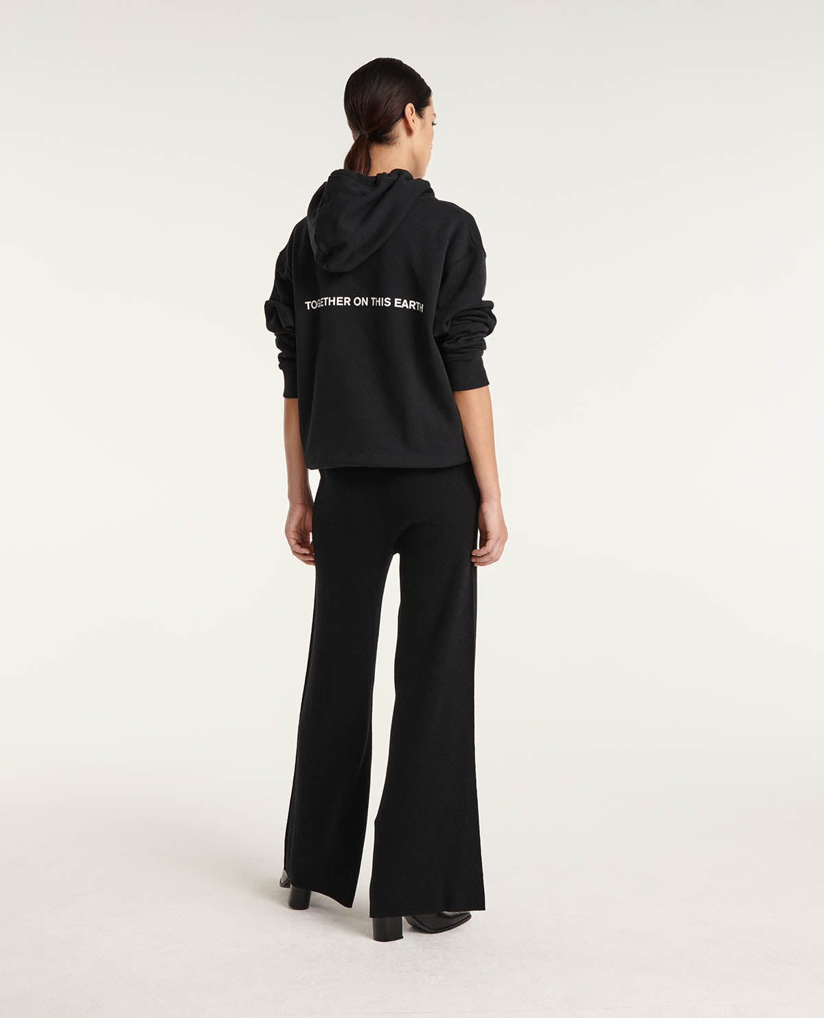 Roomy Wool And Cashmere Pants | Women | Black