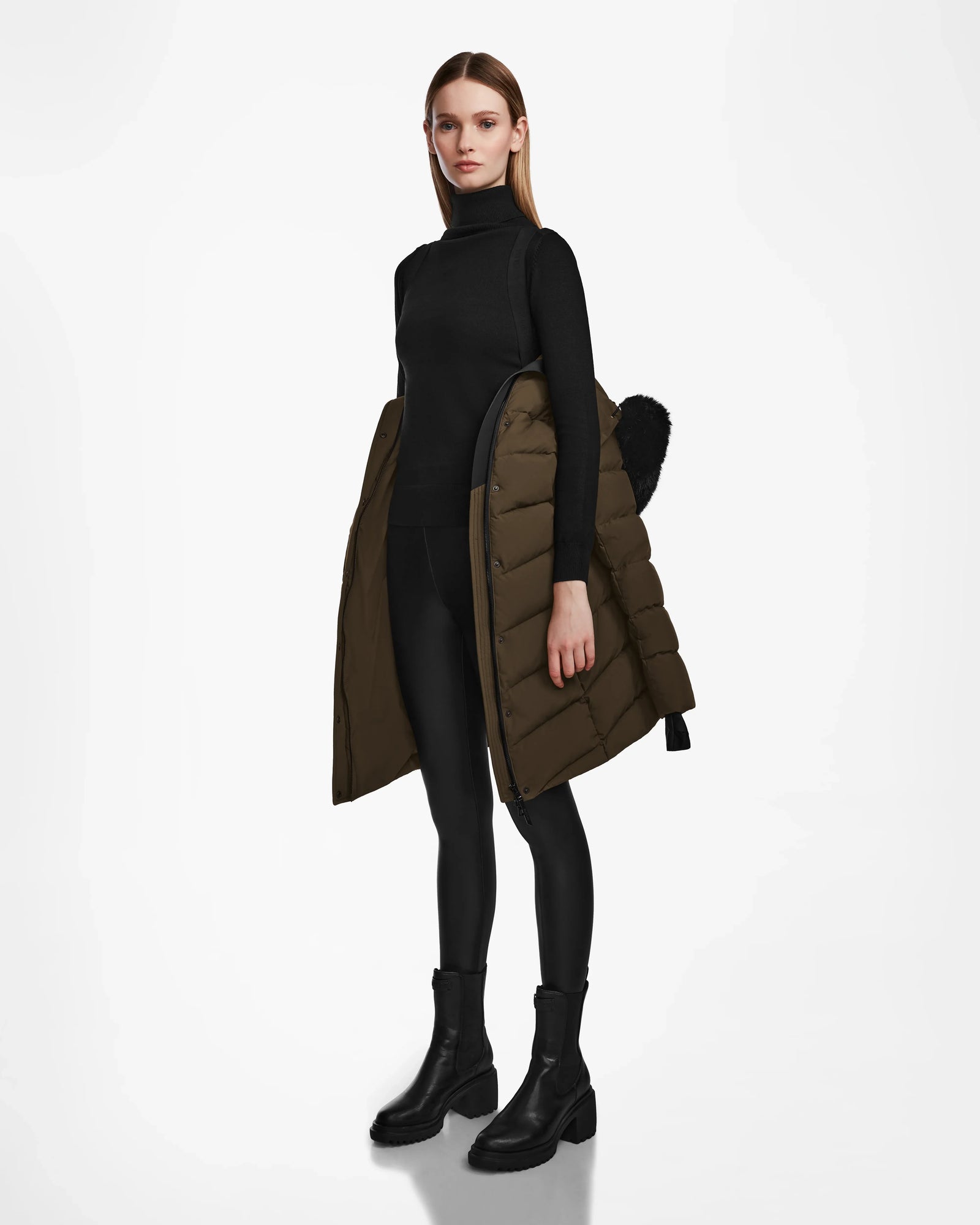 Women | ELISA Down Puffer | Army