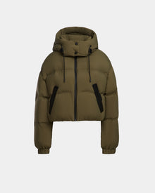 Rudsak KARLEE - 8124721 Loden Green: Womens olive green cropped puffer jacket with hood, RDS-certified down fill, front zipper, two diagonal zippered pockets, and elastic cuffs. Shown on a plain white background.