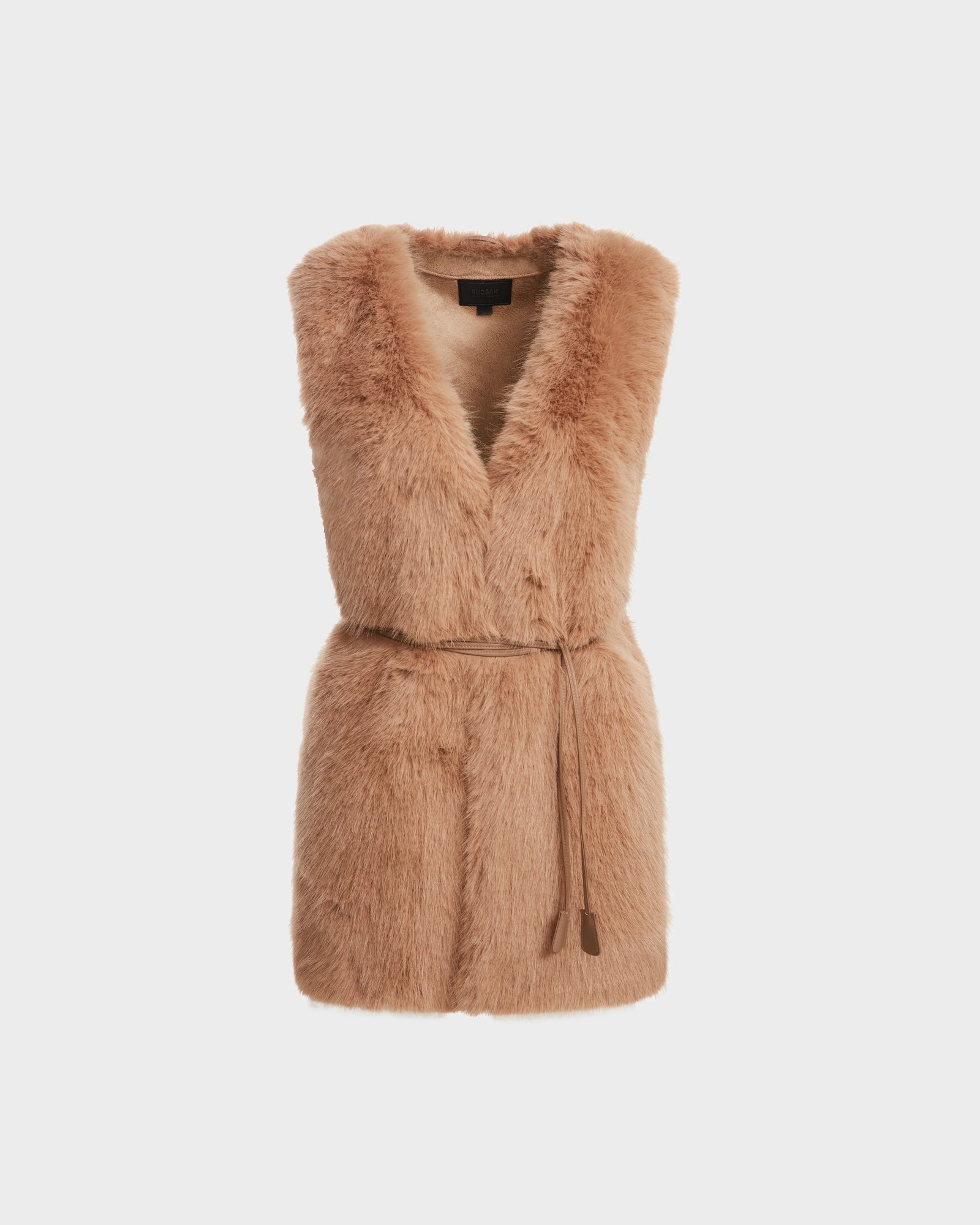 The Rudsak YOLANDA - 8124790 Camel is a sleeveless women’s faux fur vest with a V-neckline and matching thin belt, ideal for elevating your fall and winter looks. Shown against a plain white backdrop.