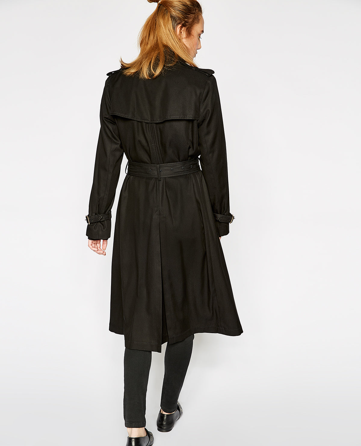 Flowing, Twin-Button Trench Coat With Contrasting Details | Women | Black