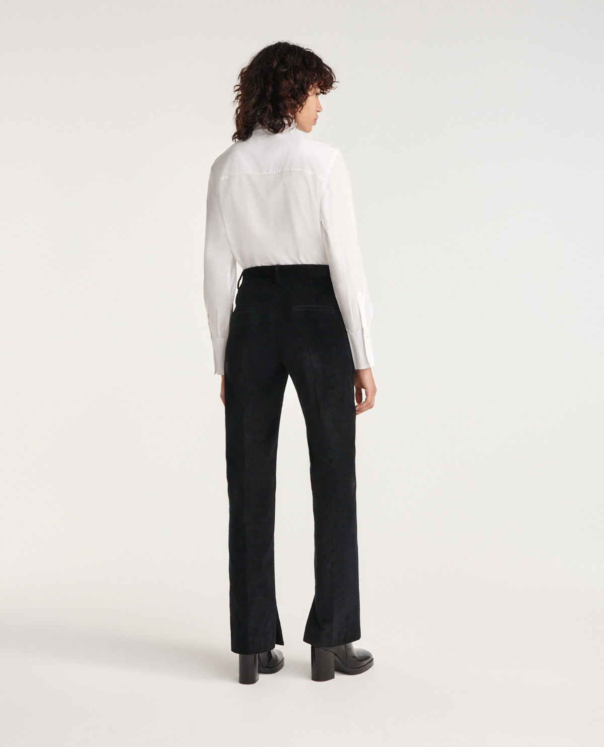 Loose-Fitting Velvet Pants | Women | Black