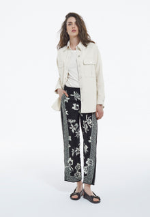 Flowing & Pants With Scarf Motif | Women | Black x White