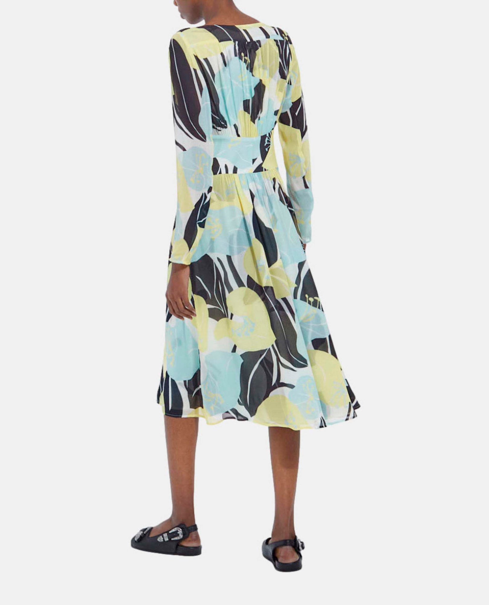 Long Light Printed Dress With Floral Motif | Women | Green