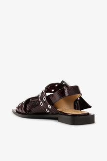 Feminine Buckle Ballerinas in Snake | Dark Burgundy