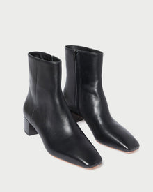 Color: Black