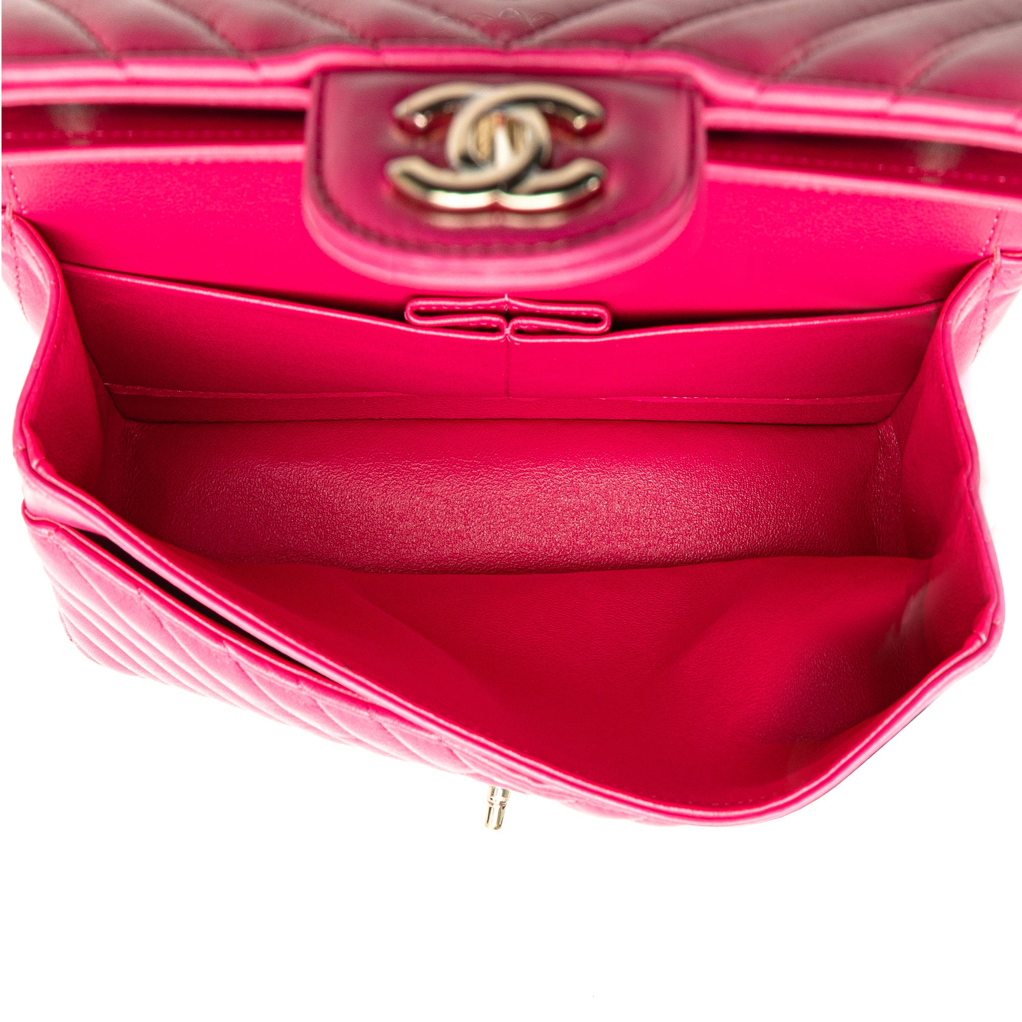 Chanel | Pre-Owned Medium Classic Chevron Lambskin Double Flap - IV | Pink/Blush