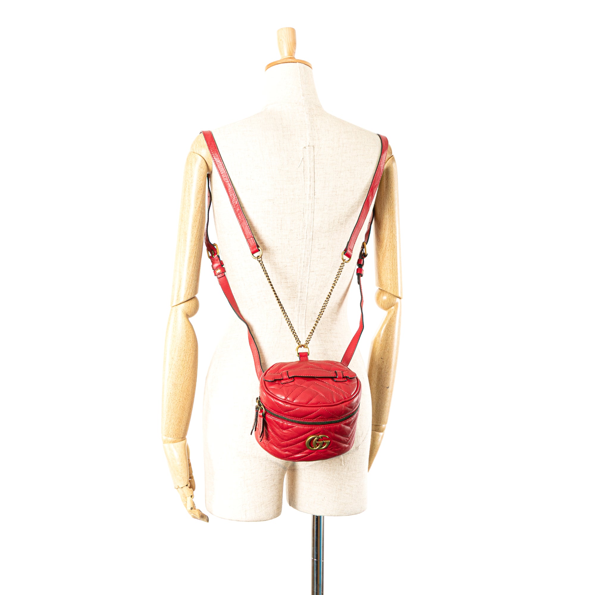 Gucci | Pre-Owned GG Marmont Round Matelasse Leather Backpack | Red