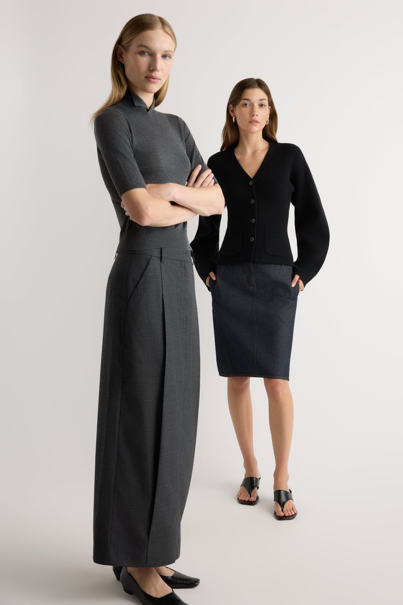 Jess | Gia Cotton-Silk Turtleneck Knit Top in Size Small