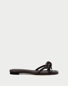 Color: Chocolate