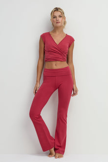Women | Rolldown Bootleg Flare Pant | Crimson