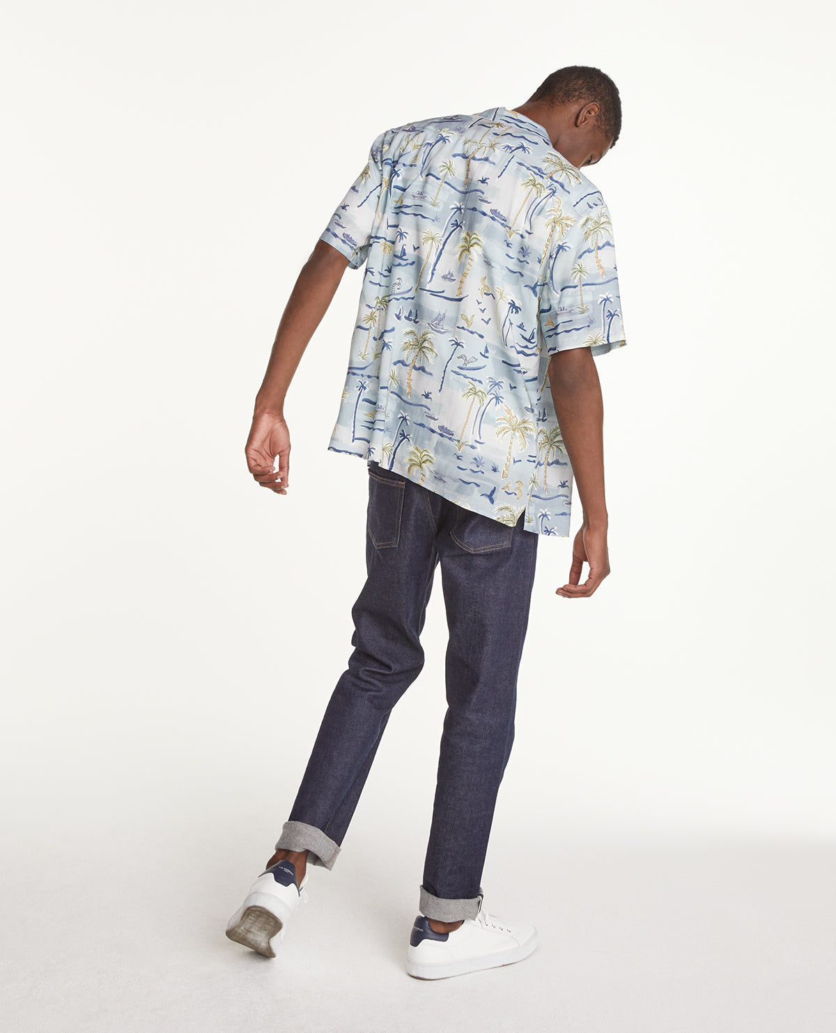 Flowing Shirt With Hawaiian Print | Men | Blue