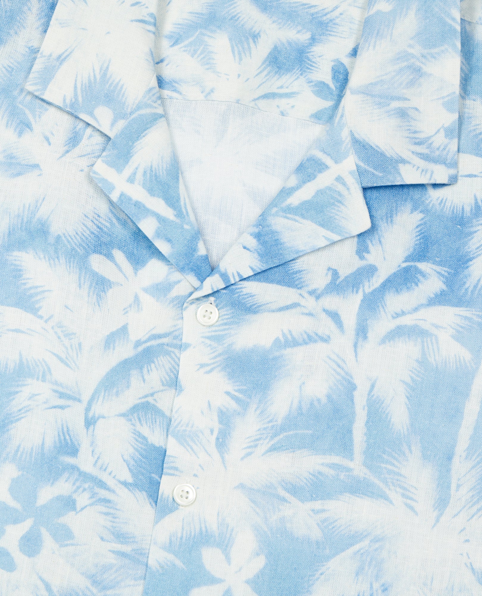 Light Palm Tree Print Short Sleeve Shirt | Men | White x Blue