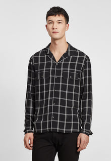 Flowing And Shirt With Motif | Men | Black x White