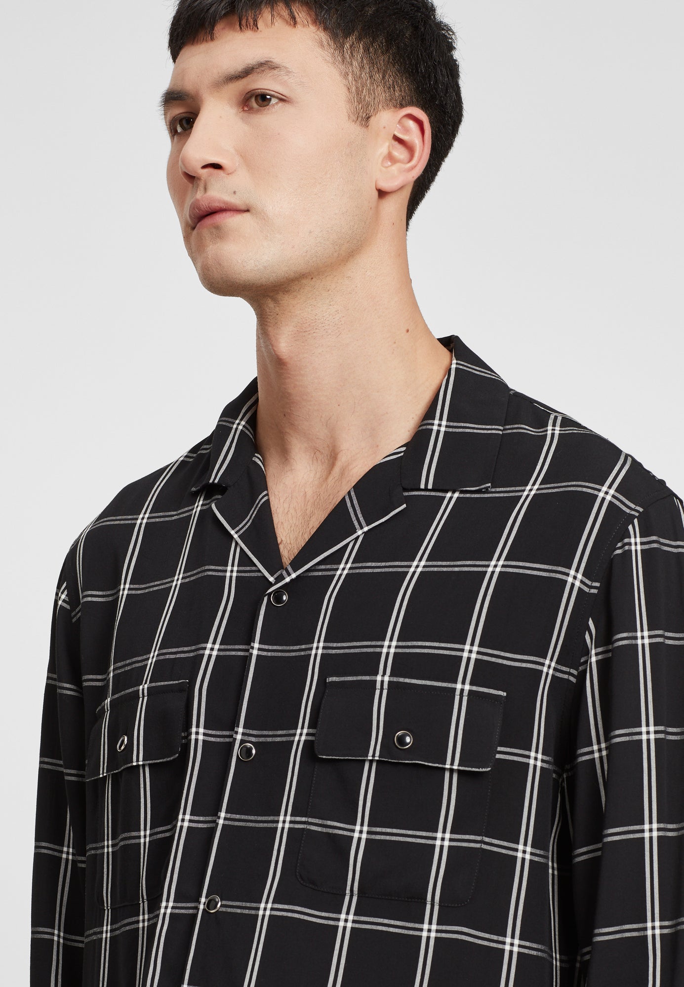 Flowing And Shirt With Motif | Men | Black x White