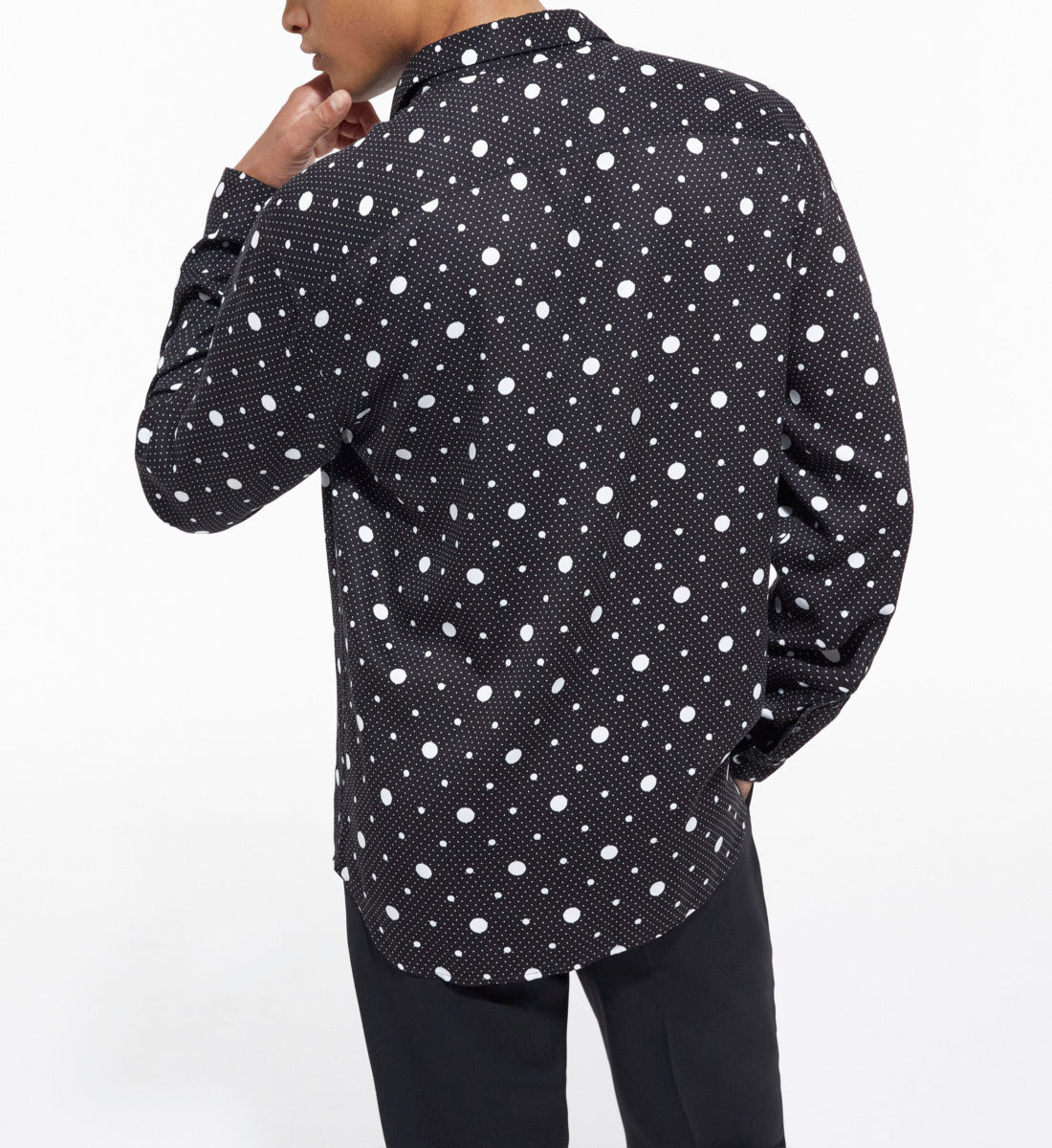 Printed Shirt With Classic Collar | Men | Black x Ecru