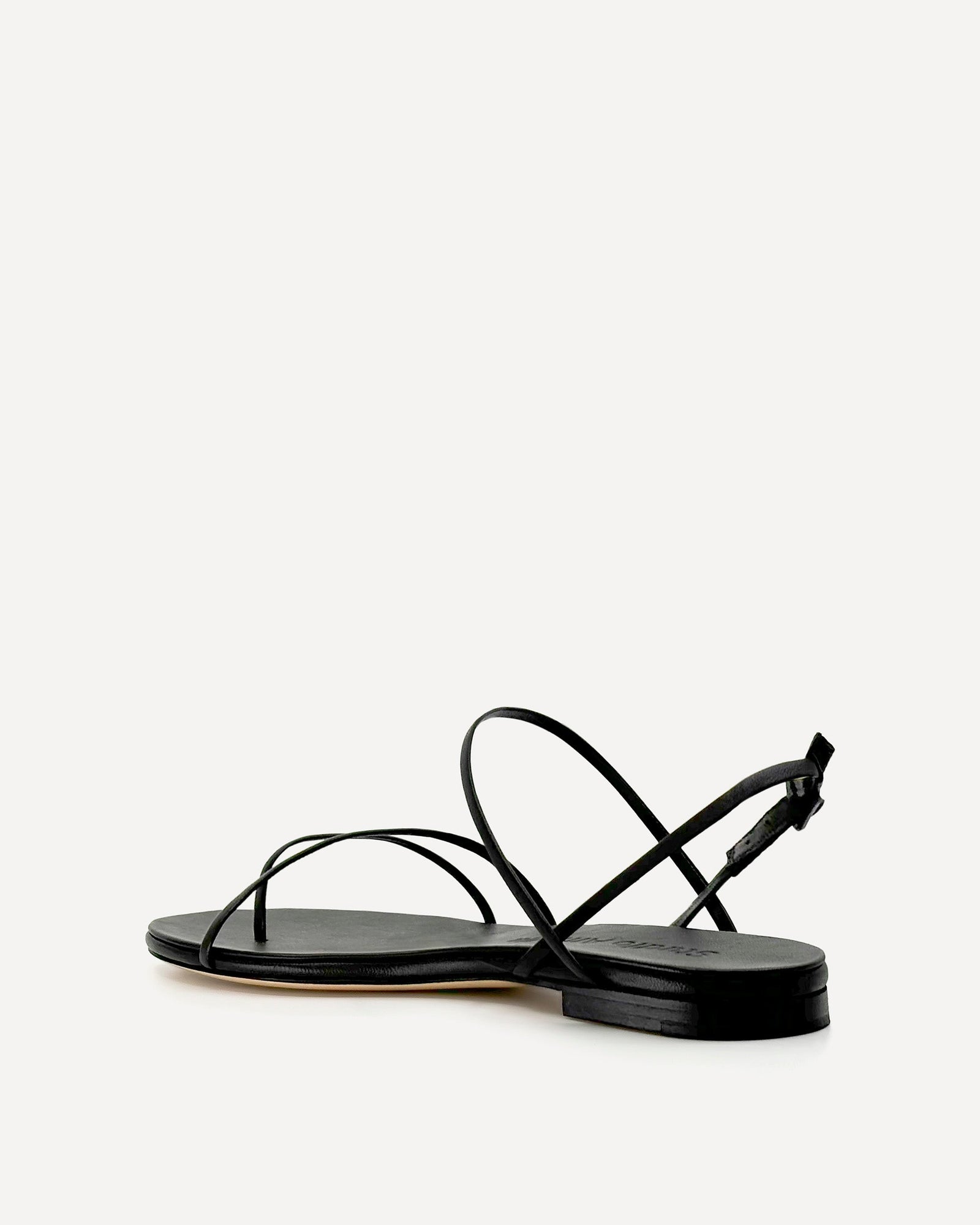 Helix Flat Sandal | Black