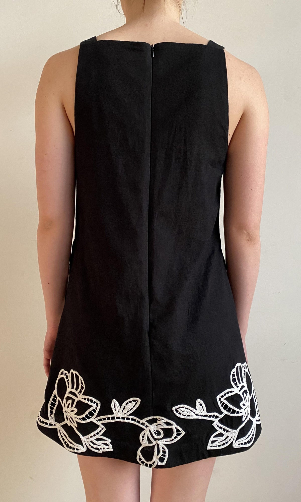 Womens | Daha Cotton Linen Short Dress | RE25 | Black White