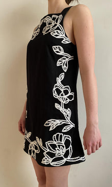 Womens | Daha Cotton Linen Short Dress | RE25 | Black White