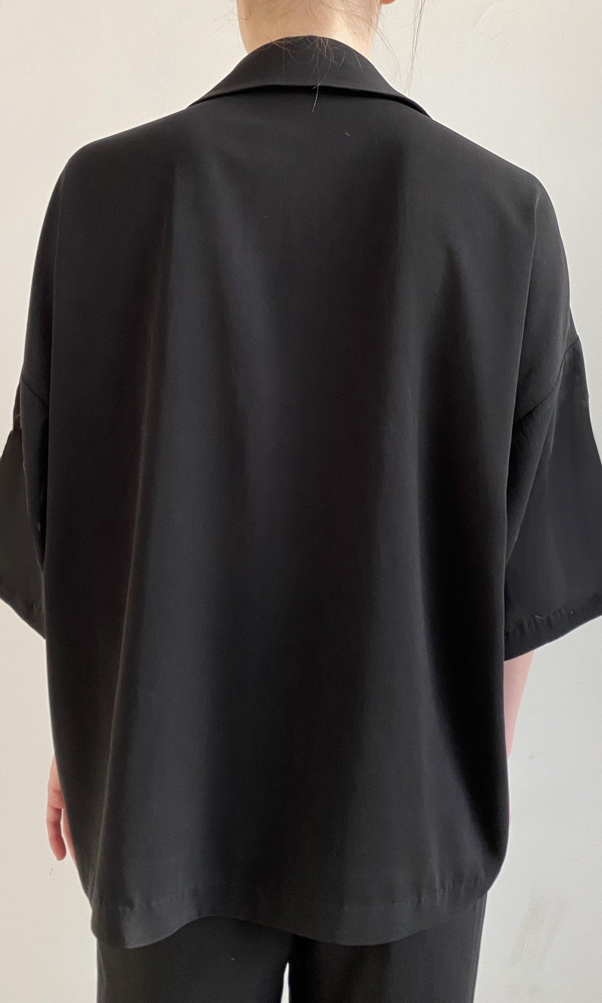 Womens | Daha Polyester Crepe Oversized Shirt | Black White
