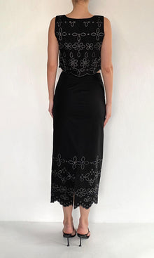 Womens | Hira Cotton Poplin Fitted Midi Skirt | Black
