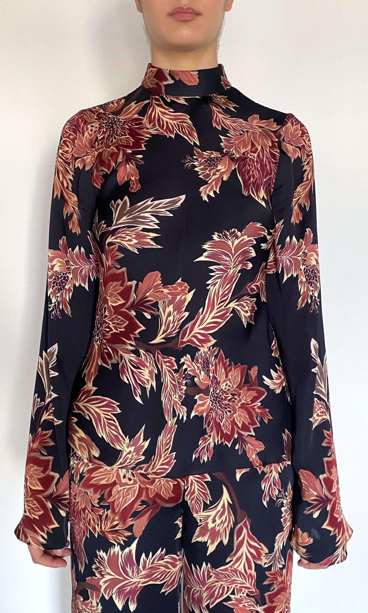 Womens | Johi Viscose Satin Mock Neck Bias Top | Black