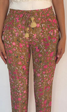 Womens | Vim Viscose Moss Crepe Pants | Musturd