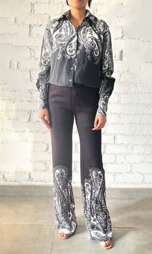 Womens | Viri Heavy Crepe Fitted & Flared Pants | Black White