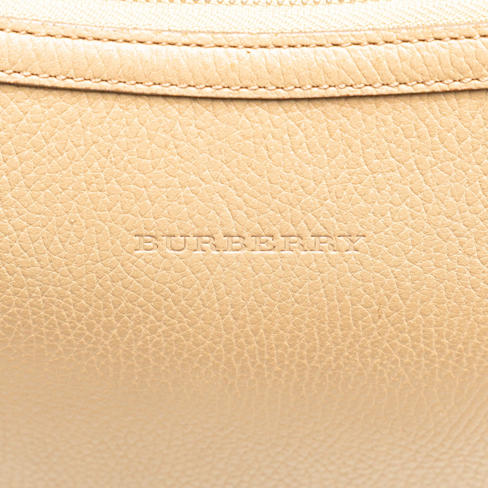 Burberry | Pre-Owned Leather Shoulder Bag | Brown/Beige