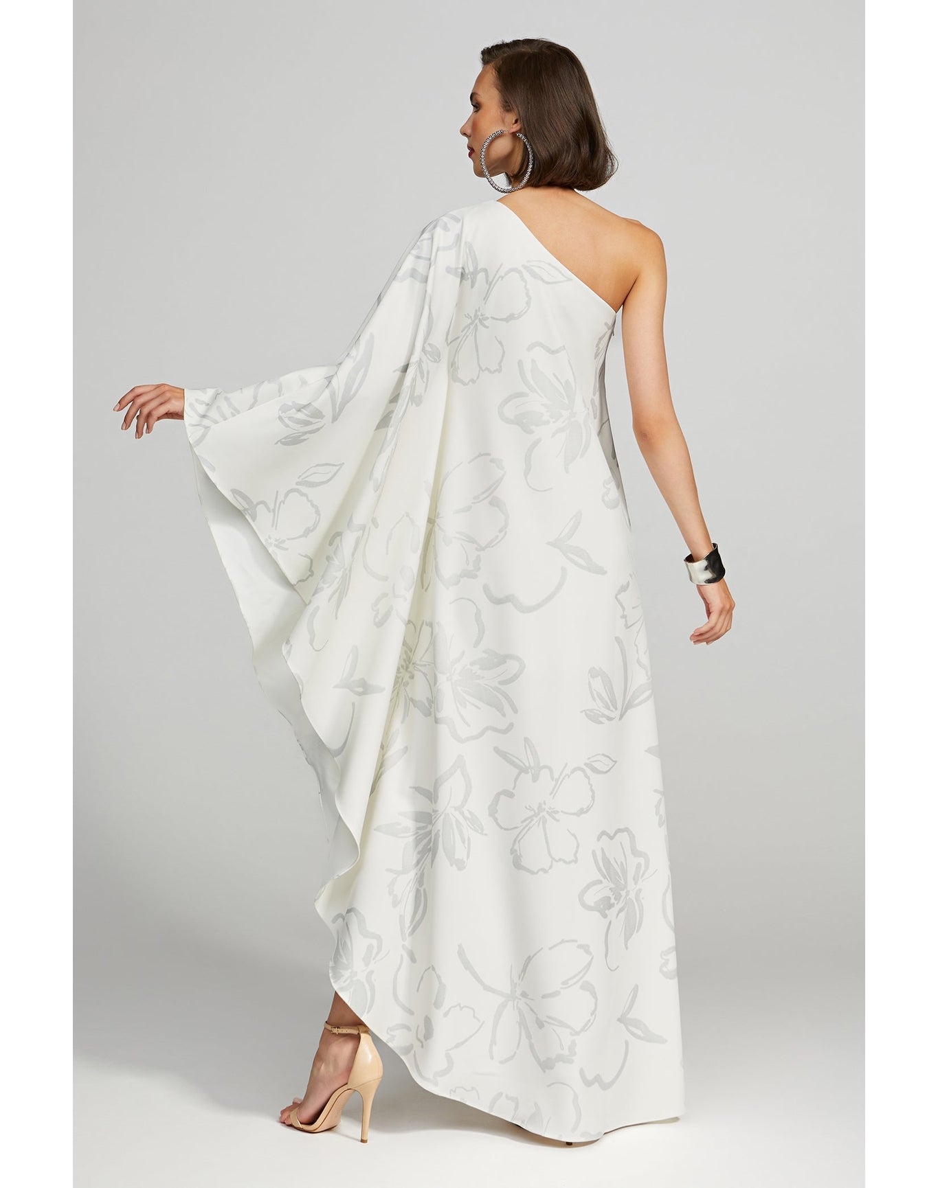 Halston | Nevean Caftain In Foil Crepe | Inked Floral