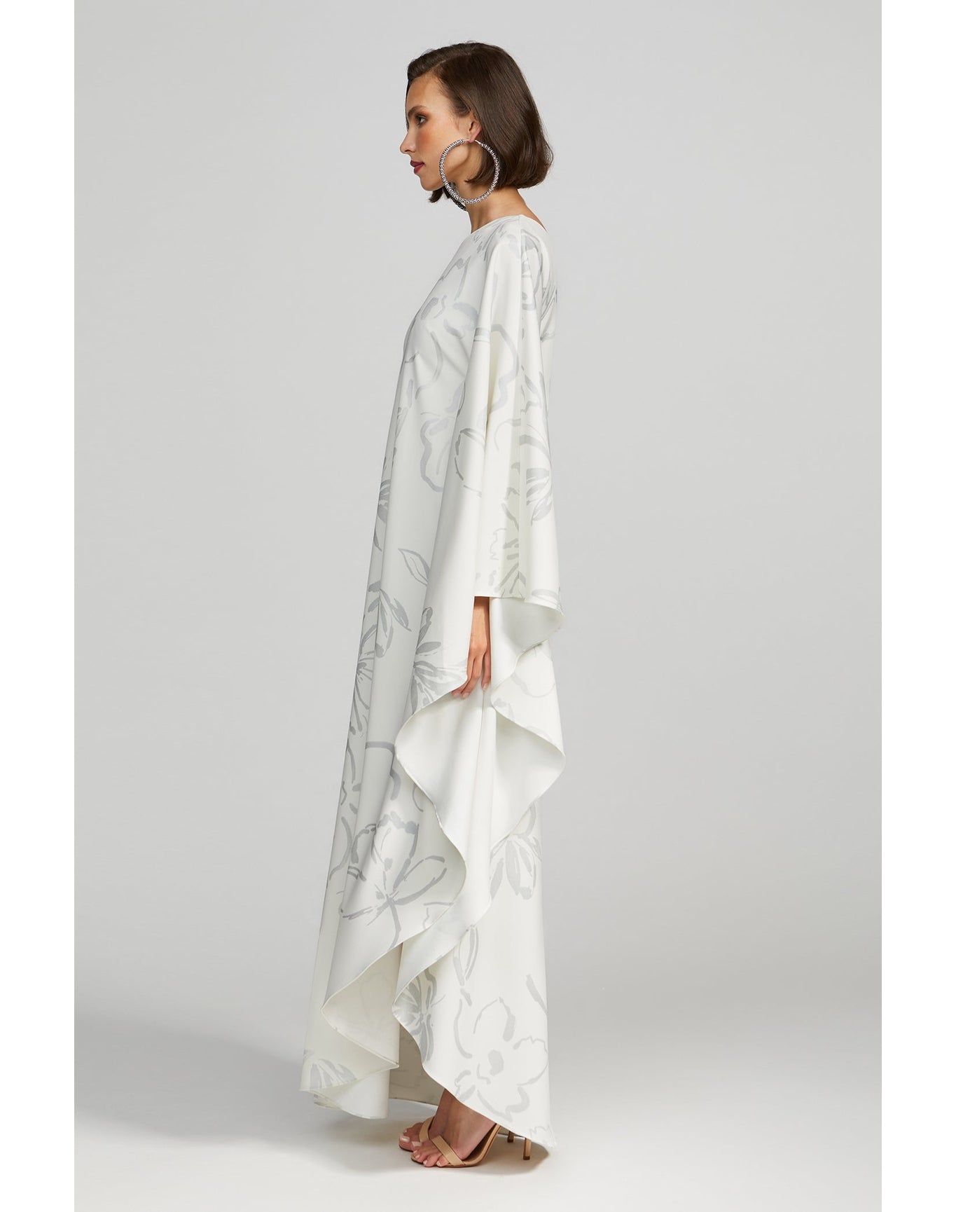 Halston | Nevean Caftain In Foil Crepe | Inked Floral