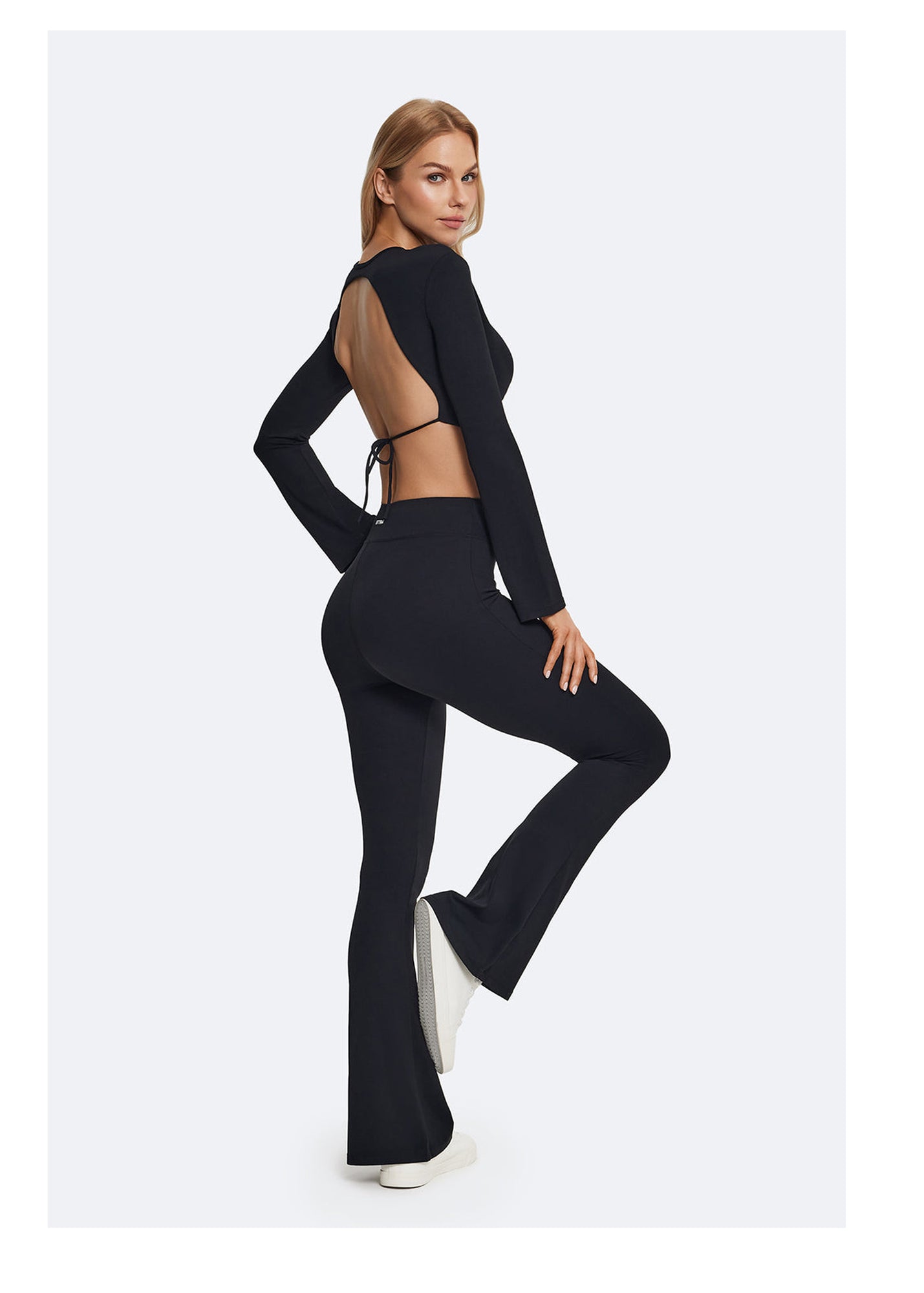 High-Waisted Flared Leggings | Black
