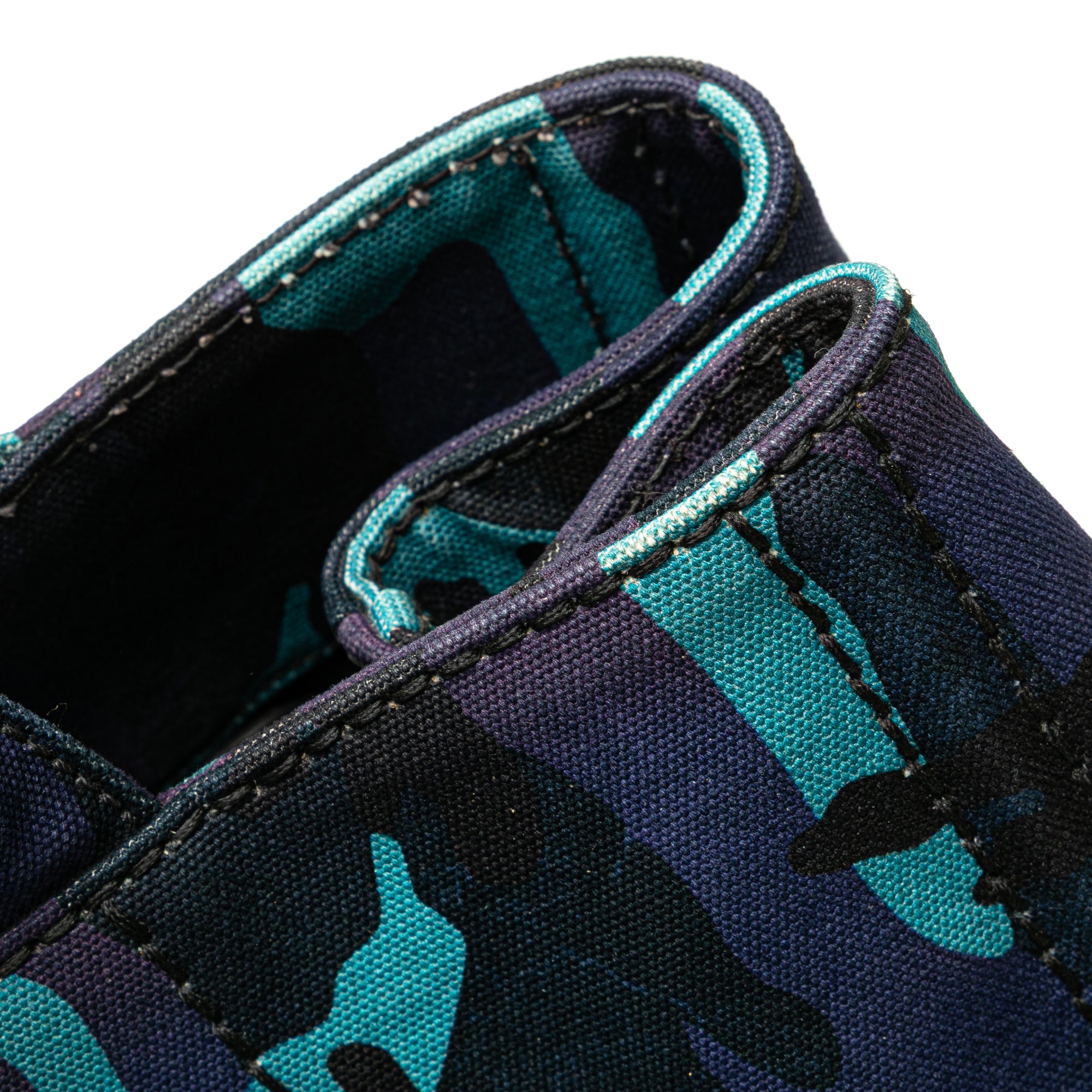 Prada | Pre-Owned Canvas Camouflage Canapa Logo Satchel | Blue/Dark Blue