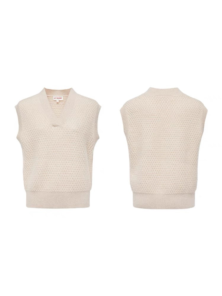 Undyed Cashmere Textured V-Neck Knit Vest | Beige