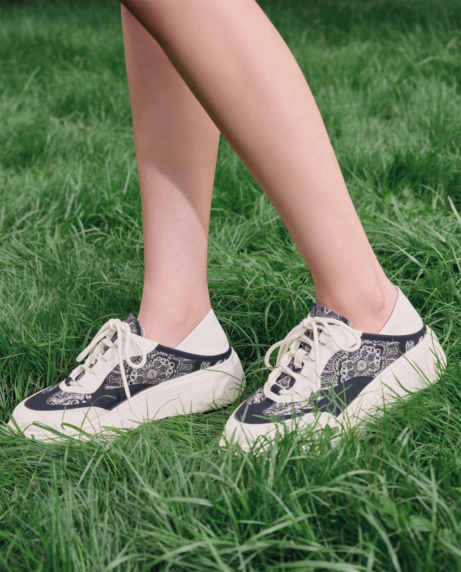 Shoes | Navy/White