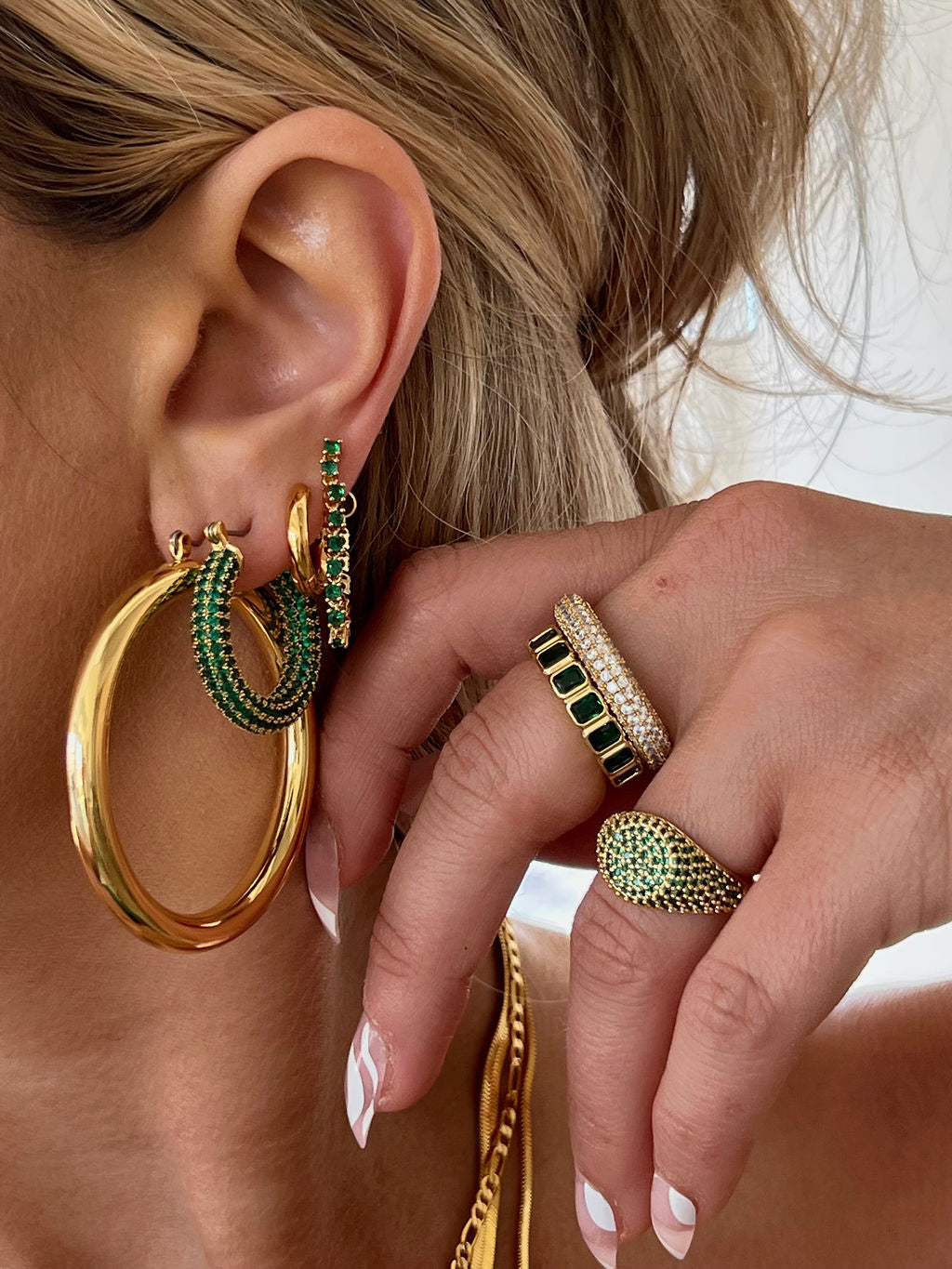 Ballier Chain Studs- Emerald Green | Gold