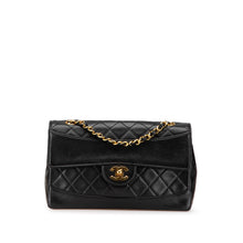 Chanel | Pre-Owned Medium CC Quilted Lambskin Single Flap | Black