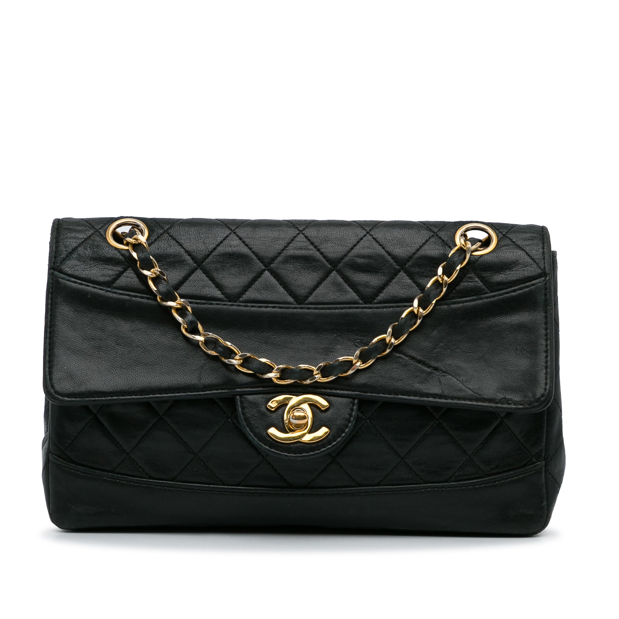 Chanel | Pre-Owned Quilted Lambskin Shoulder Bag | Black